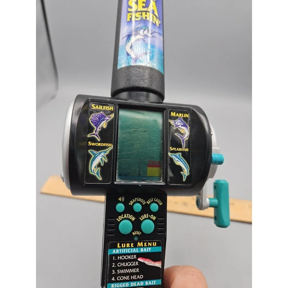 Radica Deep Sea Fishin' Handheld Electronic Fishing Game 1997 Tested/Working